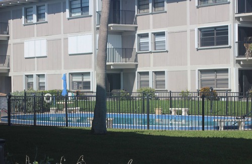 Central Beach Condo | Steps from the Ocean - Beautifully decorated condo with large patio