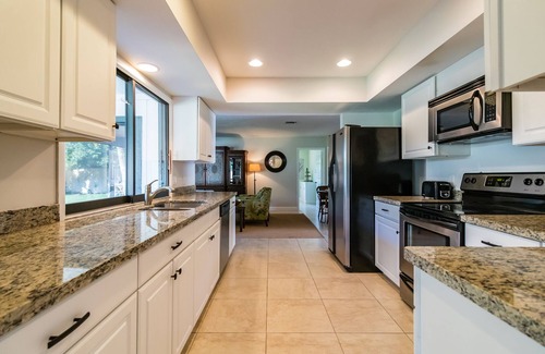 Indian River Shores House | Steps From The Sand With Amazing Location!