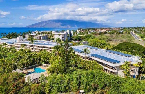 Kihei Condo | Steps to Beach | Hot Tub | Luxe Maui Retreat