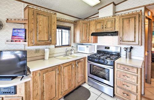 Lake Havasu City House | Steps to Beach Lake Havasu City Home with Grill!