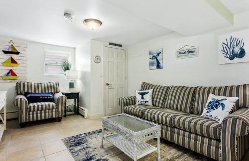Salisbury Beach Apartment | Steps to Beach Salisbury Shore House #1 AC