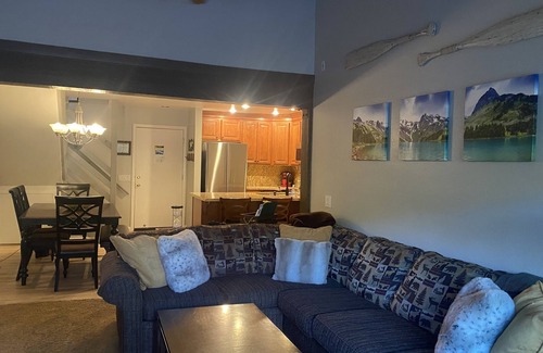 Mammoth Lakes Condo | Steps to Canyon Lodge at St. Anton Comfy Condo.