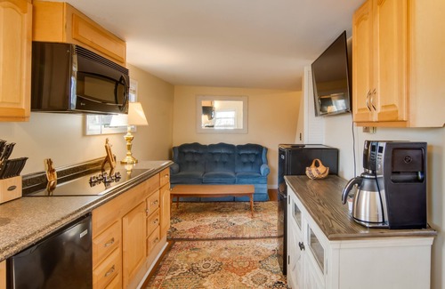 Mayville Cottage | Steps to Chautauqua Lake: Cozy Cottage w/Patio