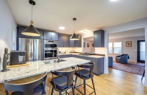 Blowing Rock Condo | Steps to Dtwn & Fabulous Restaurants: Chic Condo