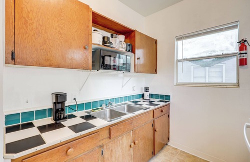 Riverside Condo | Steps to Food & Shops: Cozy Condo in Jacksonville!