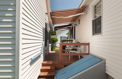 Ogunquit House | Steps to Footbridge Beach in Ogunquit. Two bedroom house that sleeps five.