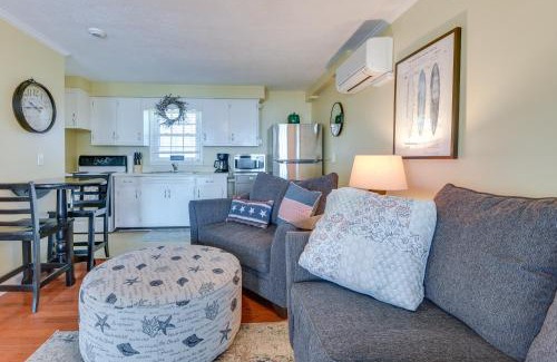 Cherry Grove Beach Apartment | Steps to Ocean North Myrtle Beach Condo with Porch!