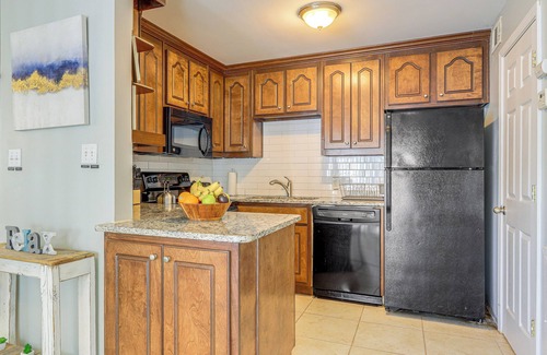 Conyers Condo | Steps to Park: Dog-Friendly Condo in Conyers!