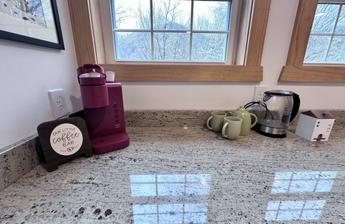 Todd House | STEPS TO RIVER mountain view peaceful 3BR + loft house in Todd with WiFi and AC