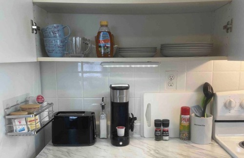 Sarnia Apartment | Steps to River w/ parking, wifi, bbq & backyard