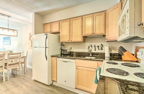 Folly Field Apartment | Steps to Sand Hilton Head Island Condo with Pool