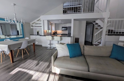 Hollywood Beach Apartment | Steps to Sand in Hollywood Beach