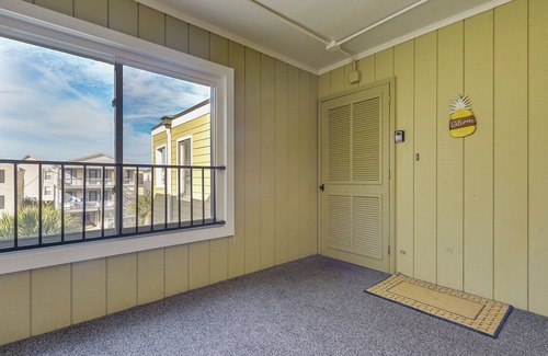 Myrtle Beach Condo | Steps to Sand + Pool! 3rd-Floor Myrtle Beach Condo