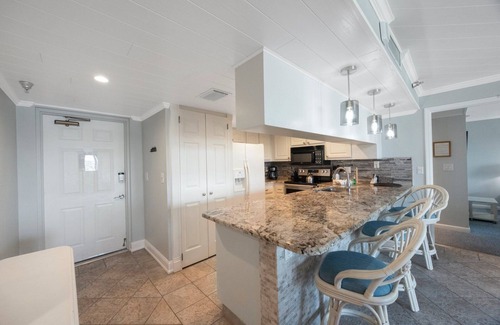 Madeira Beach Condo | Steps to the Sand | Bright & Updated 2BR/2BA Beachfront Condo