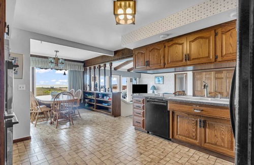 Port Sanilac House | Steps to the Sand! Ultimate Beach House Get-A-Way!