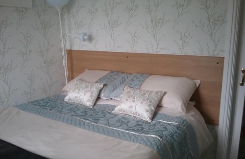 Penrhyn Bay Bed & Breakfast | Sterling Bed & Breakfast