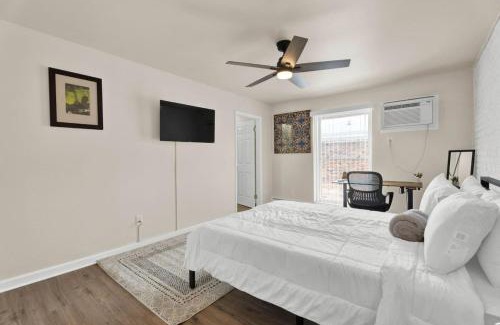 Sterling Heights Apartment | Sterling Heights Tranquil Retreat