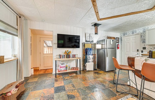 Sterling Cabin | Sterling Home w/Patio, BBQ Grill & Fire Pit!