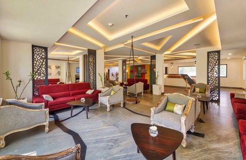 Kidanganad Hotel | Sterling Wayanad