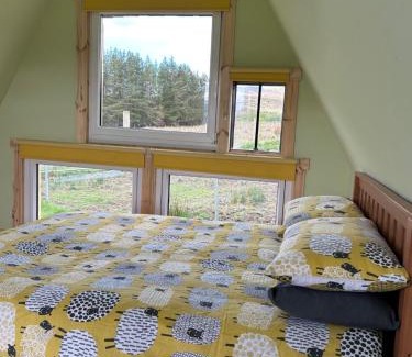 Lochcarron Apartment | sterlochy cabin off grid