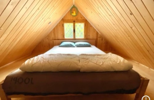 Zirovnica Cabin | Stern House
