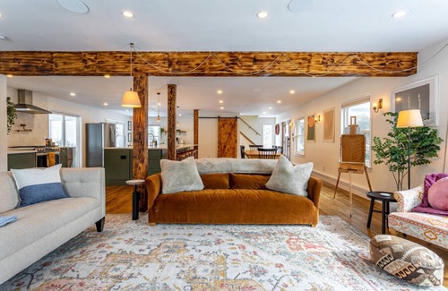 Roscoe Apartment | Stewart Brook Cottage
