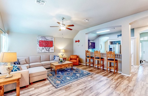 Wellborn House | Stewart Road House | House in College Station