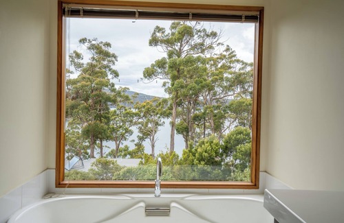 Port Arthur Hotel | Stewarts Bay Lodge