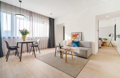 Middle Chaoyang Apartment | Stey Beijing Sanlitun Boutique Hotel