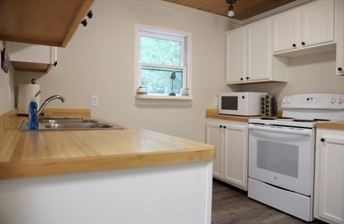 Drummond Island House | Sticks & Stones with Bunkhouse on Drummond Island