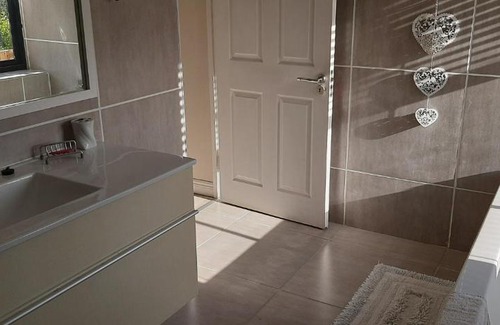 Still Bay Apartment | Stilbaai apartment with parking and beautiful view.