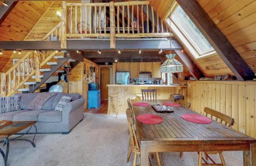 Arnold House | Stiles Mountain Hideaway