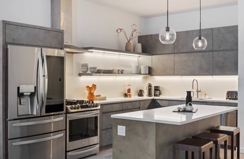 Tribeca Apartment | STILExROVE by RoveTravel Tribeca Loft with Terrace