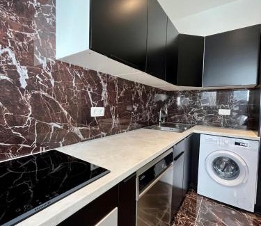 Broekwijk Apartment | Stilias Apartment 4P Brussels City