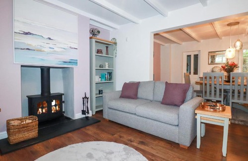 Pentewan House | Still Waters