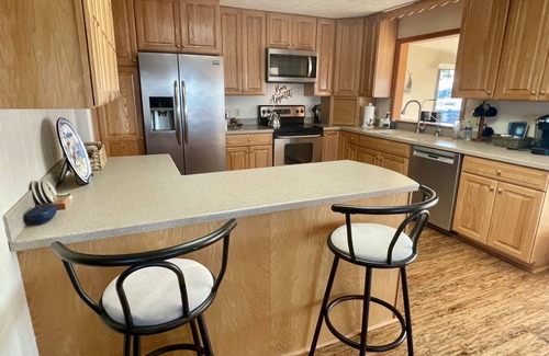 Grimstead House | Still Waters Point- Enjoy breathtaking views at our peaceful Gwynn's Island home