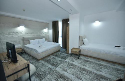 Mineralni Bani Hotel | Stillaterm SPA