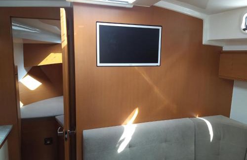 Gizycko Boat Rental | Stillo 30