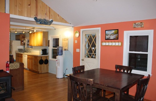 Bellepoint House | Stillwater on the New- Riverfront, New River Gorge - 5BR/2BA, Wi-Fi, Huge Porch