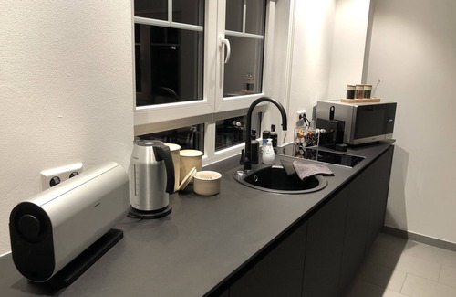 Haigerloch Condo | Stilvolle Ferienwohnung mit Riesiger Dachterrasse