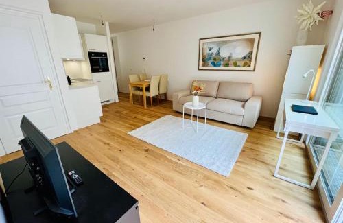 Ottakring Apartment | Stilvolle Premium-Wohnung mit Klimaanlage und Dachterrasse