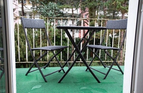 Duisburg City Center Apartment | Stilvolle Stadtwohnung