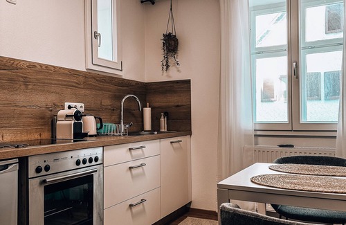 Niederstotzingen Apartment | Stilvolle und Moderne Wohnung Nahe Legoland