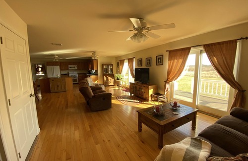Canajoharie House | Stix & Style 2…25 mins from Cooperstown or ADK park; 7 miles from Sharon Springs