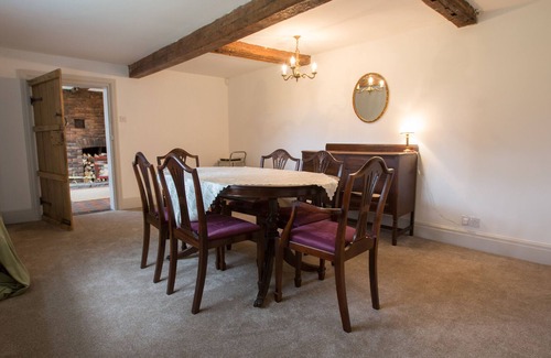 Altrincham House | Stock Farm A quintessential Cheshire Farmhouse