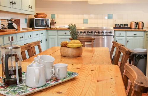 Eaton Mascott Cottage | Stockbatch Granary