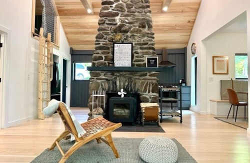 Lenox Dale Cabin | Stockbridge Snug- cabin luxury just steps to lake!