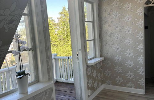 Spanga - Tensta House | Stockholm - 5-beds - Sleeps 12 - Garden