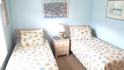 Country Club Estates House | Stockley street 311