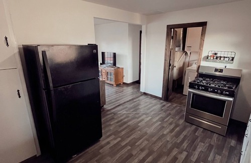 Stockton House | Stockton Lakes’ Rustic Retreat - Cozy & Close